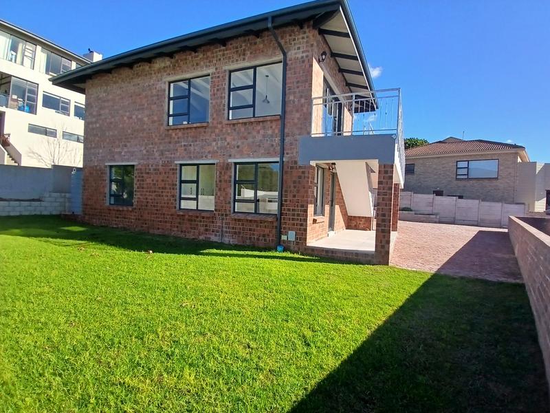 3 Bedroom Property for Sale in Stilbaai Wes Western Cape